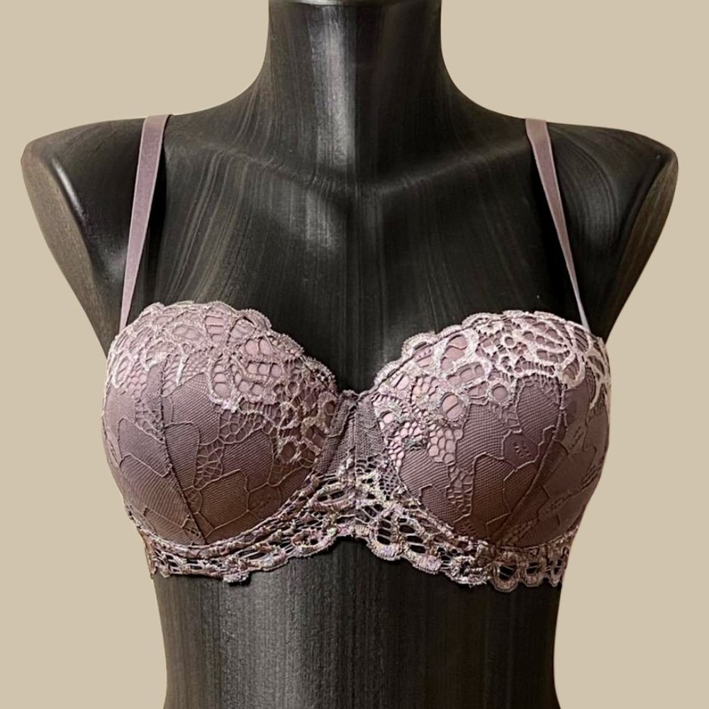 Pewter Strapless Lace Push Up Bra...Brand: Lumie